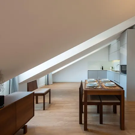 Augusta * リスボン