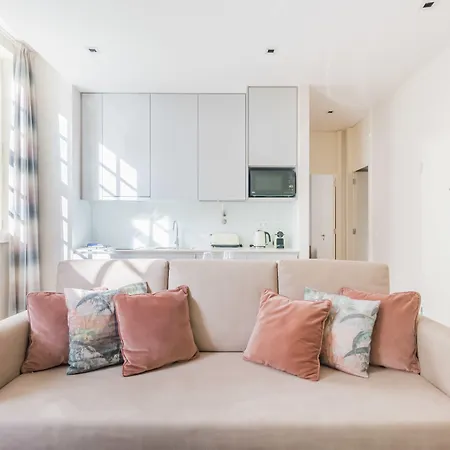 Augusta Apartman *