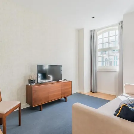 Апартаменти Augusta *