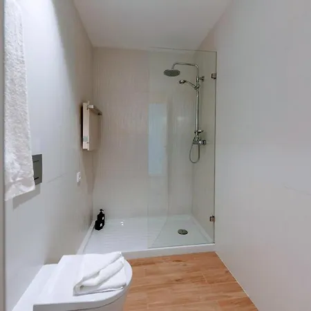 Апартаменти Augusta